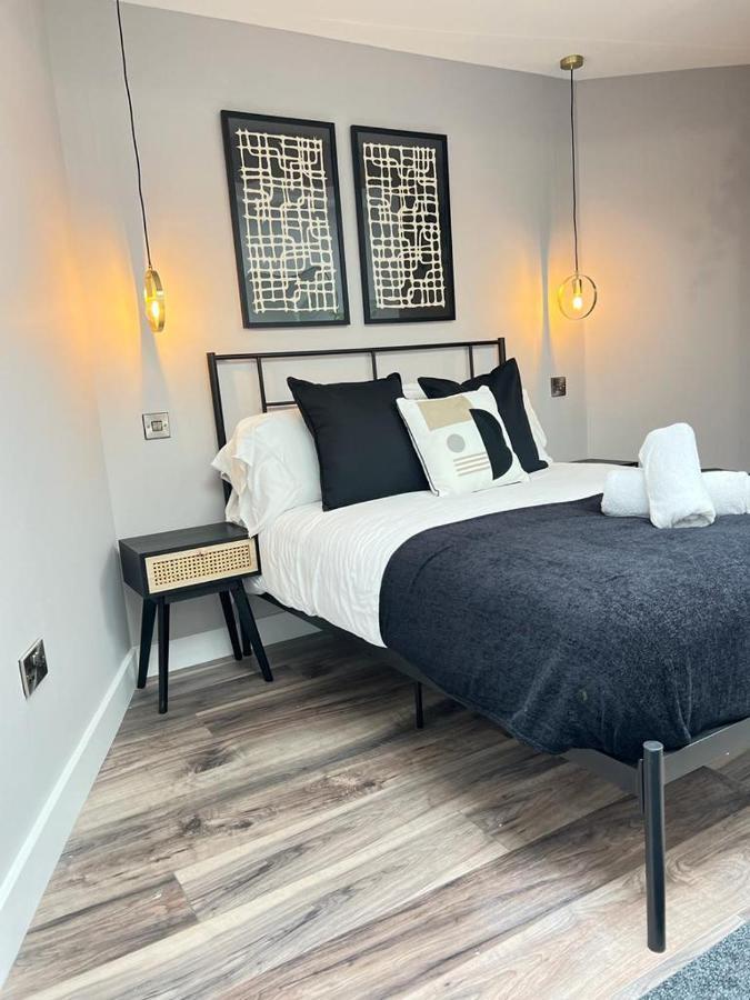 Central Belfast Modern Apartment Great Location Free Parking Exterior foto
