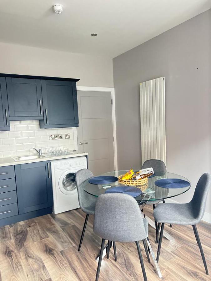 Central Belfast Modern Apartment Great Location Free Parking Exterior foto